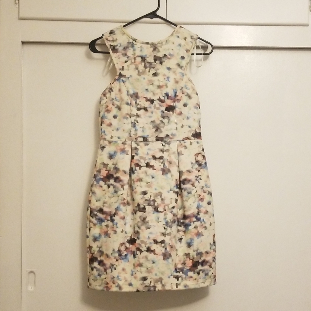 Ally Fashion dress size small